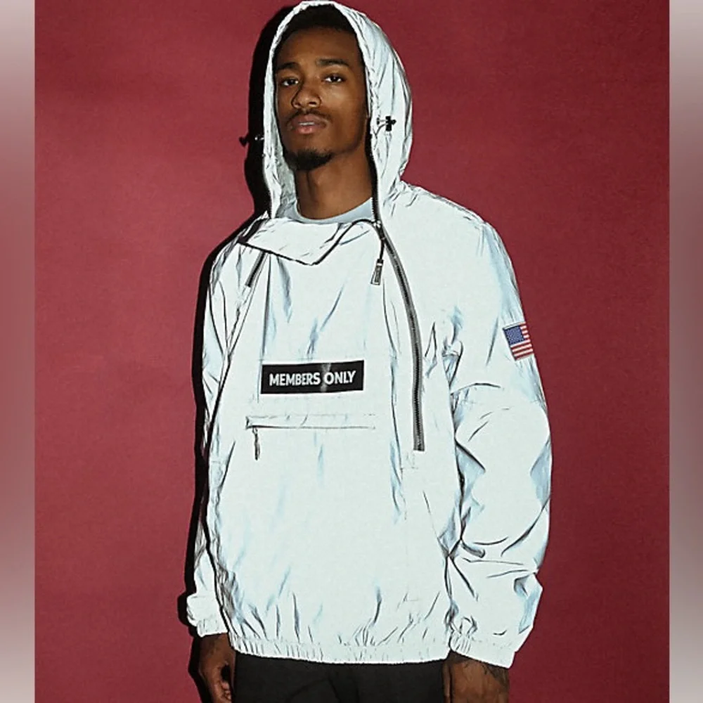 Members Only Space Suit Silver Reflective Pullover Windbreaker Hoodie Size M